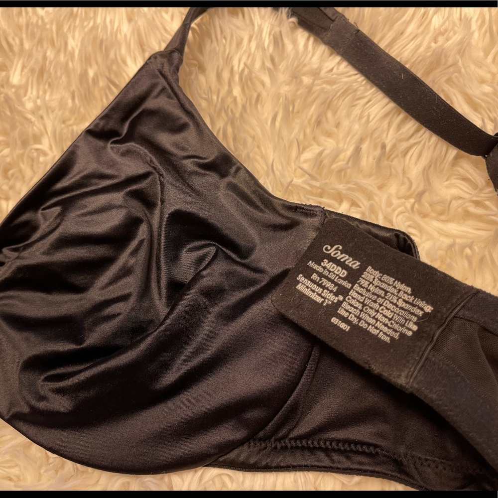 1- 34DDD Soma Sensuous Sides 1” Minimizer